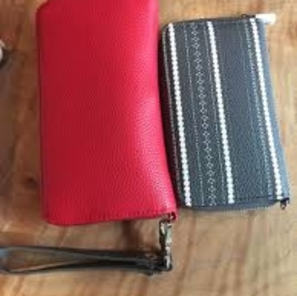 Thirty One Stackin' Jackson's Wallet - Picture 5 of 6